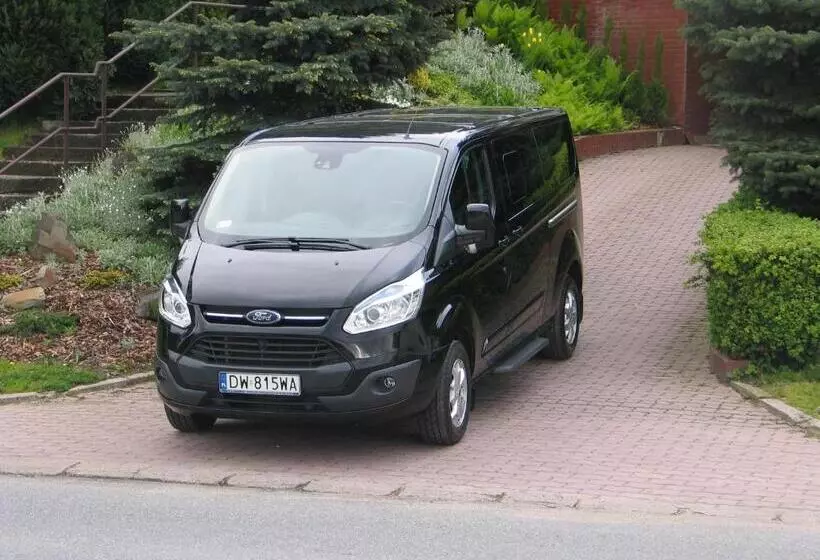 Aamiaismajoitus (B&B) Pokoje Gościnne Akacja