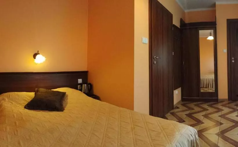 Aamiaismajoitus (B&B) Pokoje Gościnne Akacja