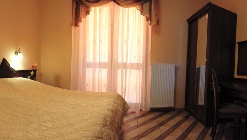 تختخواب و صبحانه Pokoje Gościnne Akacja