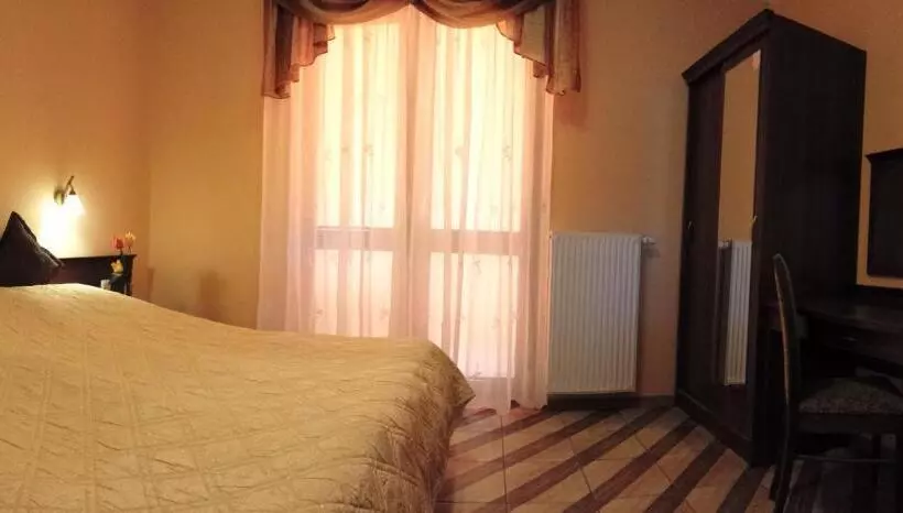 Aamiaismajoitus (B&B) Pokoje Gościnne Akacja