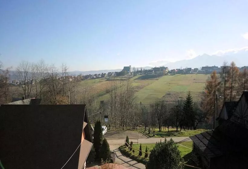 Aamiaismajoitus (B&B) Pokoje Gościnne Zosia