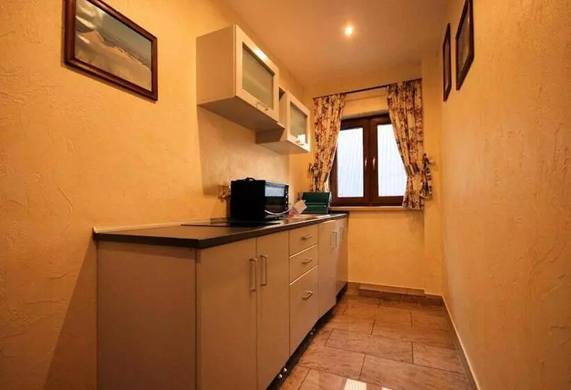 Aamiaismajoitus (B&B) Pokoje Gościnne Zosia