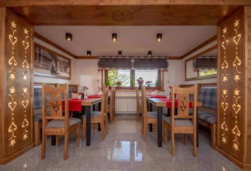 Aamiaismajoitus (B&B) Pokoje Gościnne Zosia