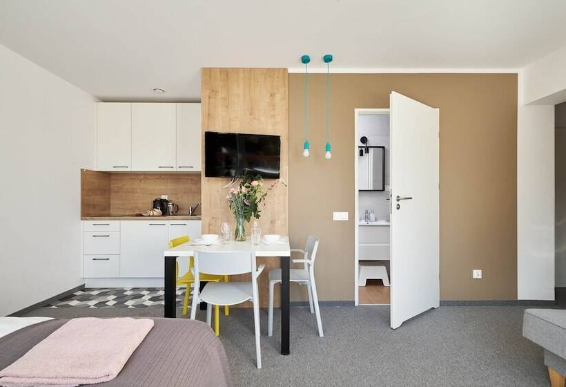 تختخواب و صبحانه Villa Alpina