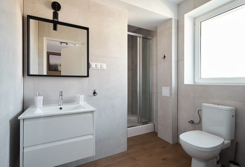 تختخواب و صبحانه Villa Alpina