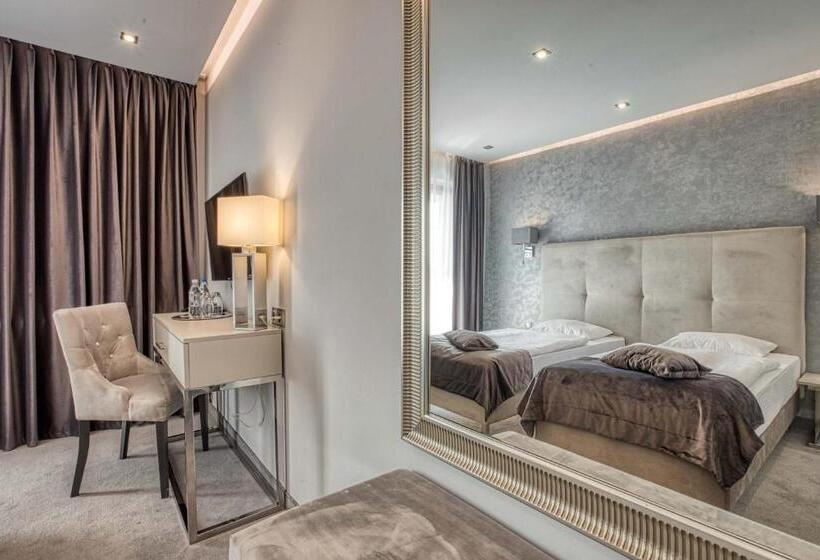 Отель Biały Dom