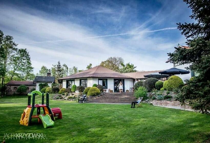 Отель Cyprianówka