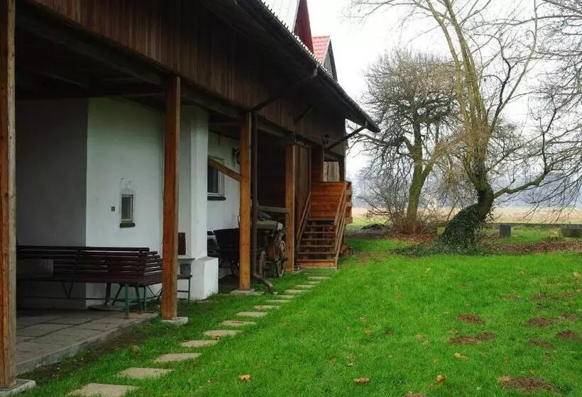 ホテル Gospodarstwo Agroturystyczne Stary Młyn Wilczkowice