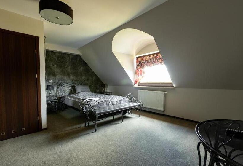 בית מלון כפרי Magnat