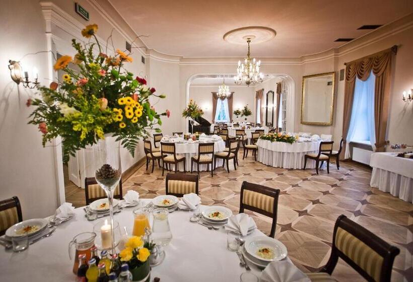 酒店 Palac W Rybnej