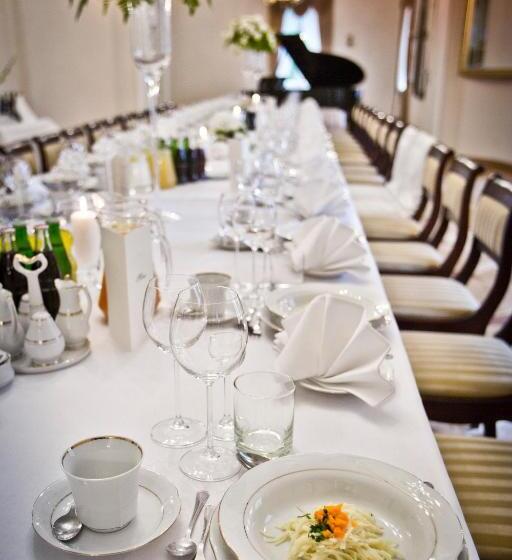 酒店 Palac W Rybnej