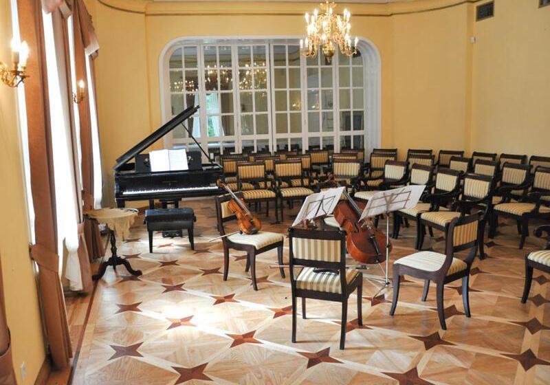 酒店 Palac W Rybnej