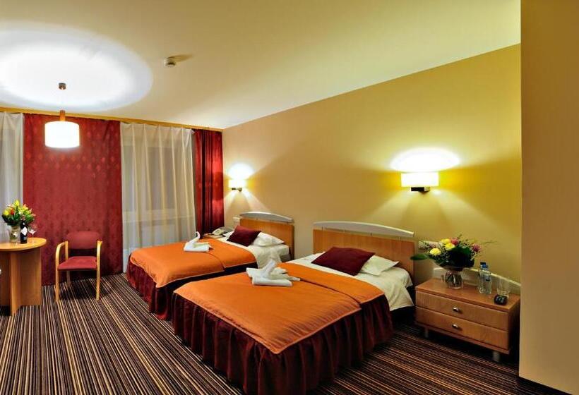 בית מלון כפרי Partner