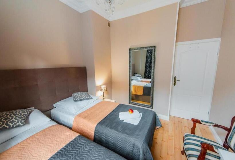 Old Town Boutique Rooms