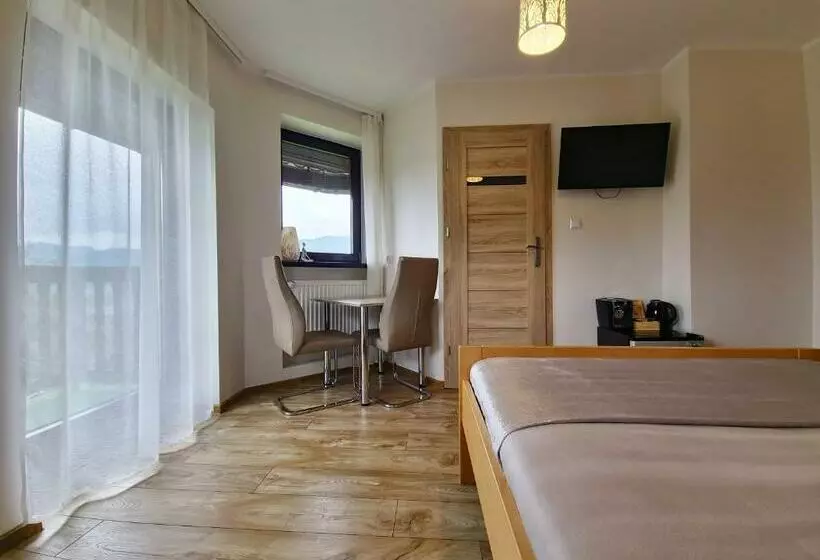 پانسیون Apartamenty Widokowe - Butorãƒâ³wka