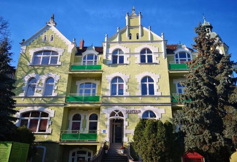 פנסיון Dom Zdrojowy Amber