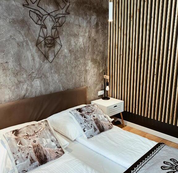 펜션 Dworek Zakopane