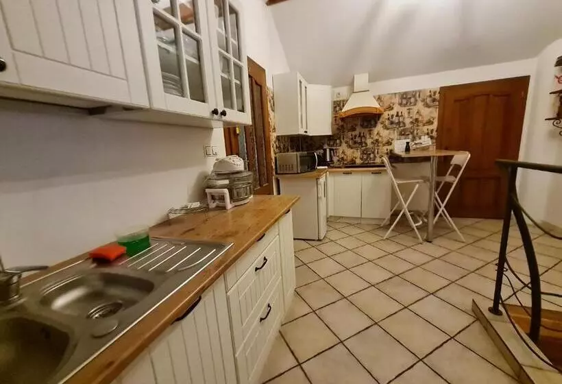 Majatalo Pensjonacik Ogrody