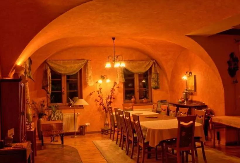 Majatalo Pensjonacik Ogrody