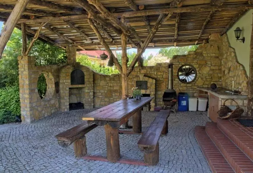 Majatalo Pensjonacik Ogrody