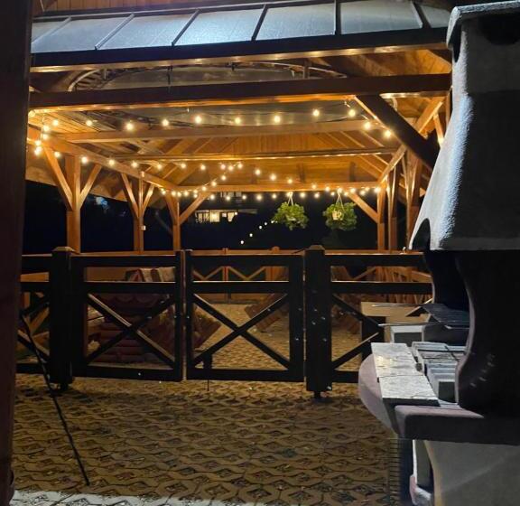 Majatalo Willa Aurinia