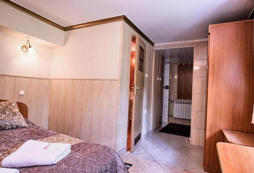 펜션 Willa Zakobystra