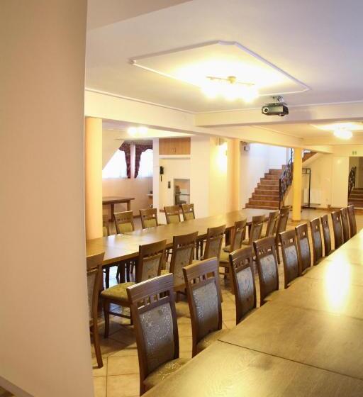 Pensjonat I Restauracja Nowak