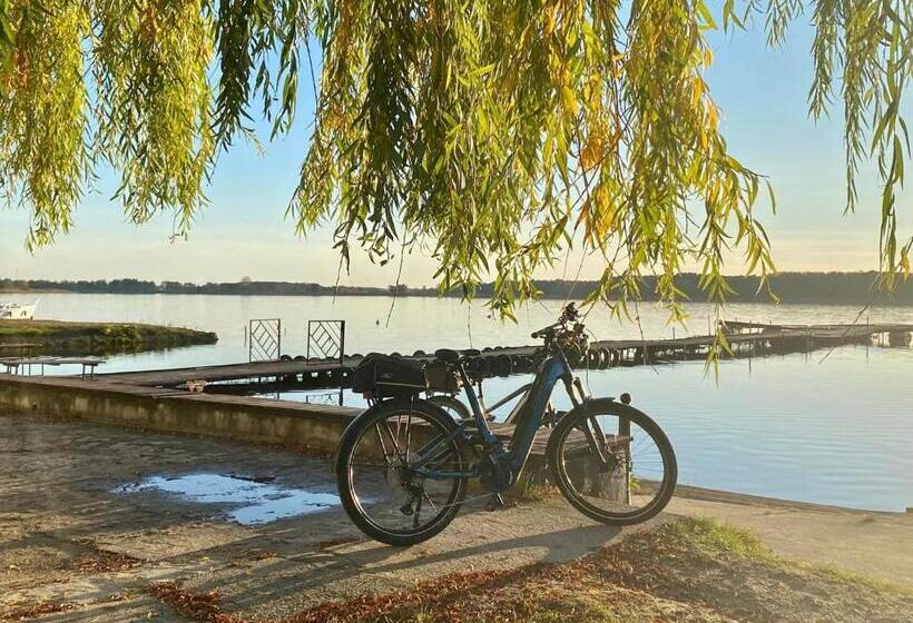 리조트 Centrum Trzy Jeziora Wieleń