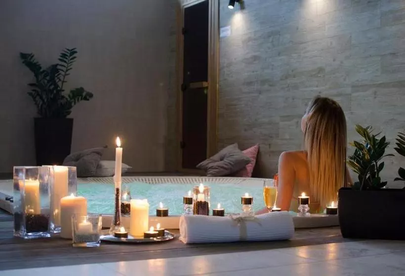 Lomakeskus Centrum Trzy Jeziora Wieleń