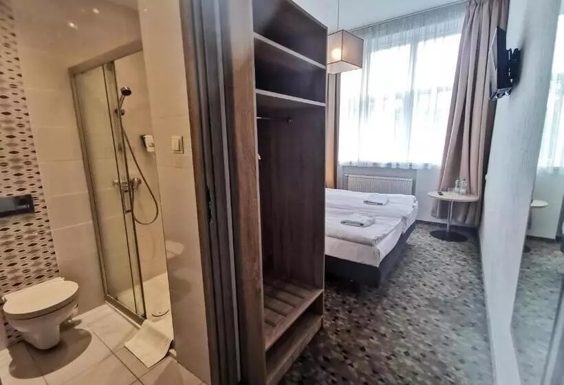 Lomakeskus Centrum Trzy Jeziora Wieleń