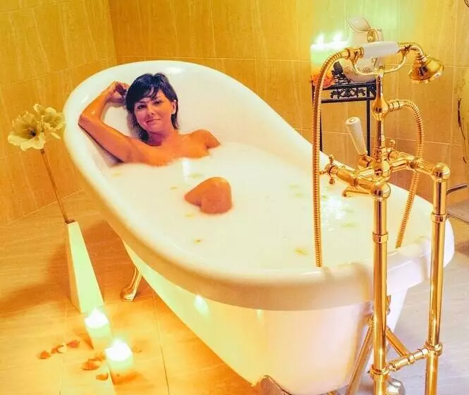 Spa Barlinek, Hotel Alma & Spa