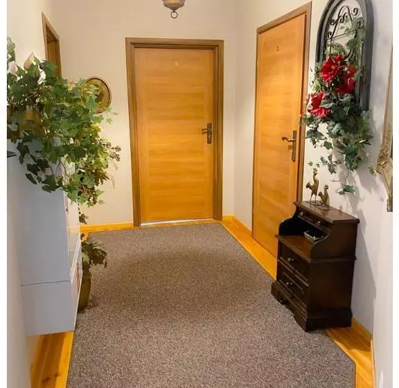 Retkeilymaja Kaktusik