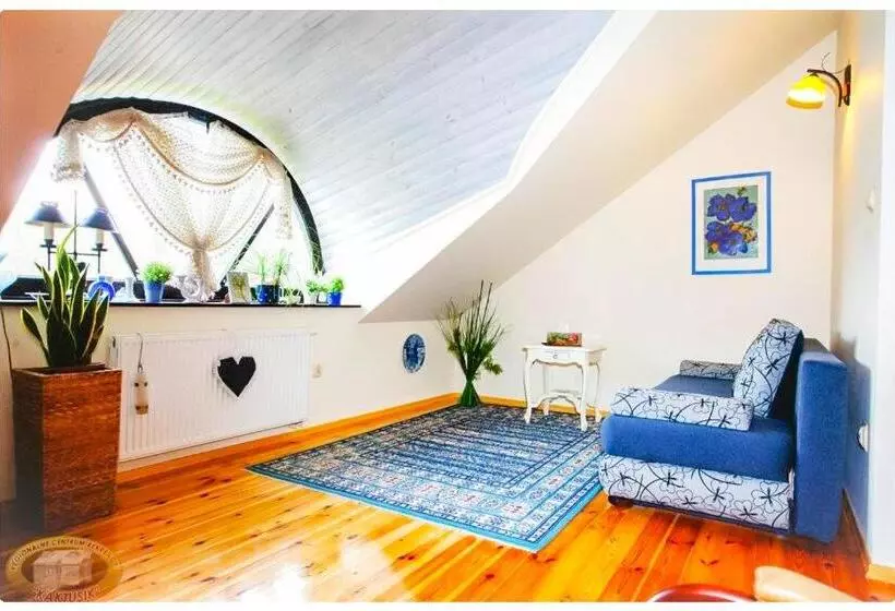 Retkeilymaja Kaktusik