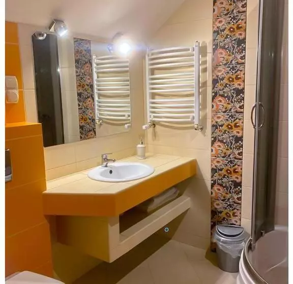 Retkeilymaja Kaktusik