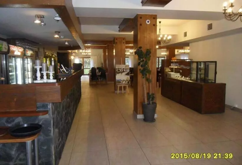 Retkeilymaja Karczma Dolina Pstrąga