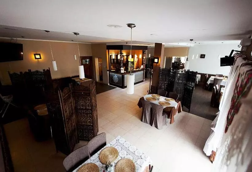 ユースホステル Noclegi Folkowa