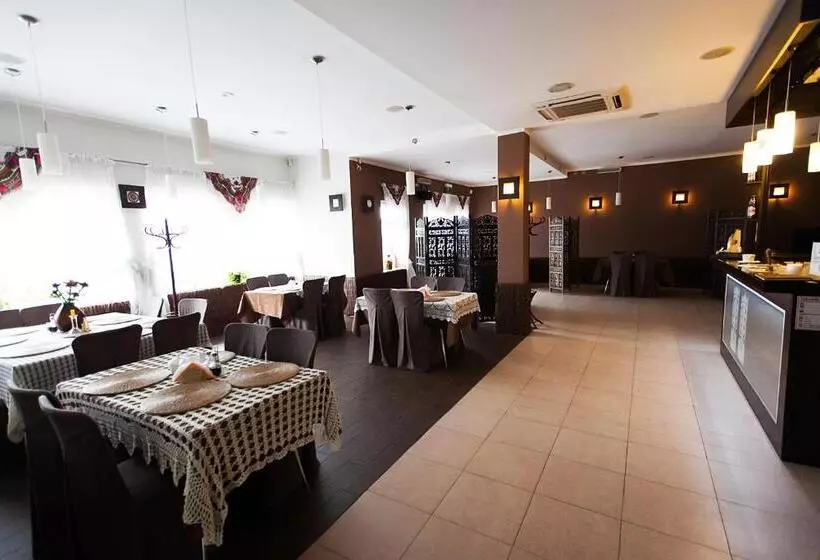 ユースホステル Noclegi Folkowa