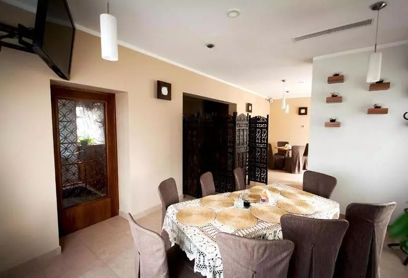 ユースホステル Noclegi Folkowa