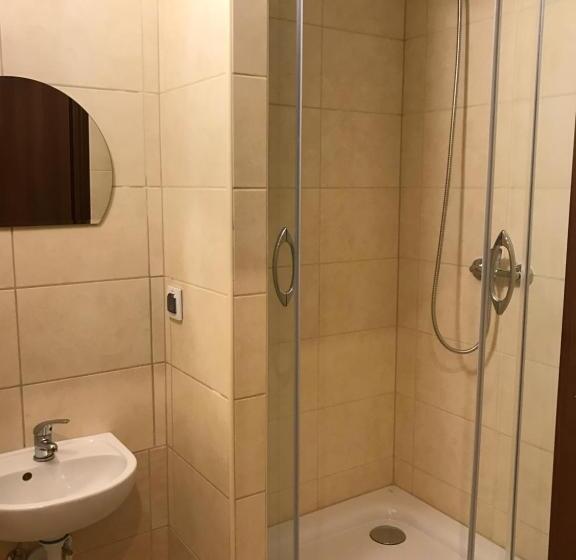 הוסטל Noclegi Mikołów