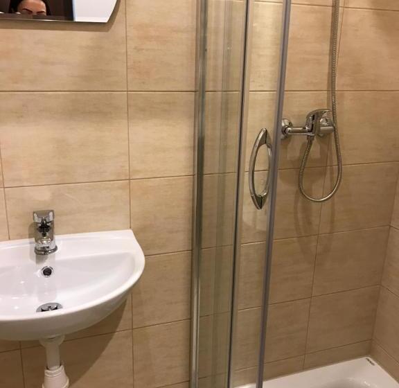 הוסטל Noclegi Mikołów