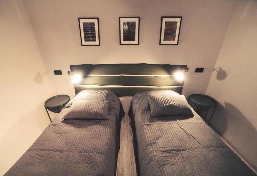 Hostel Twierdza Toruń   Fort Iv