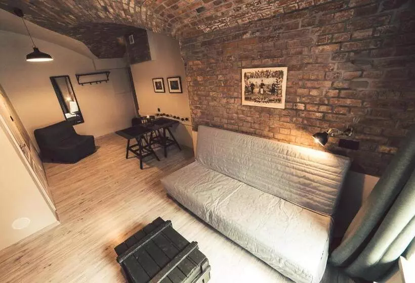 هاستل Twierdza Toruń   Fort Iv