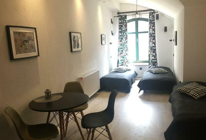 Hostel Twierdza Toruń   Fort Iv