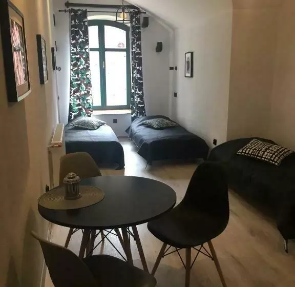 هاستل Twierdza Toruń   Fort Iv