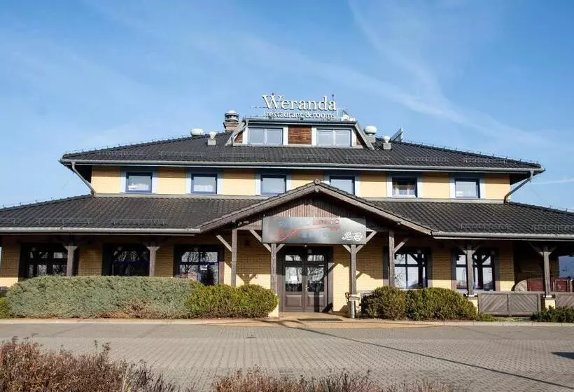 ユースホステル Weranda Rooms