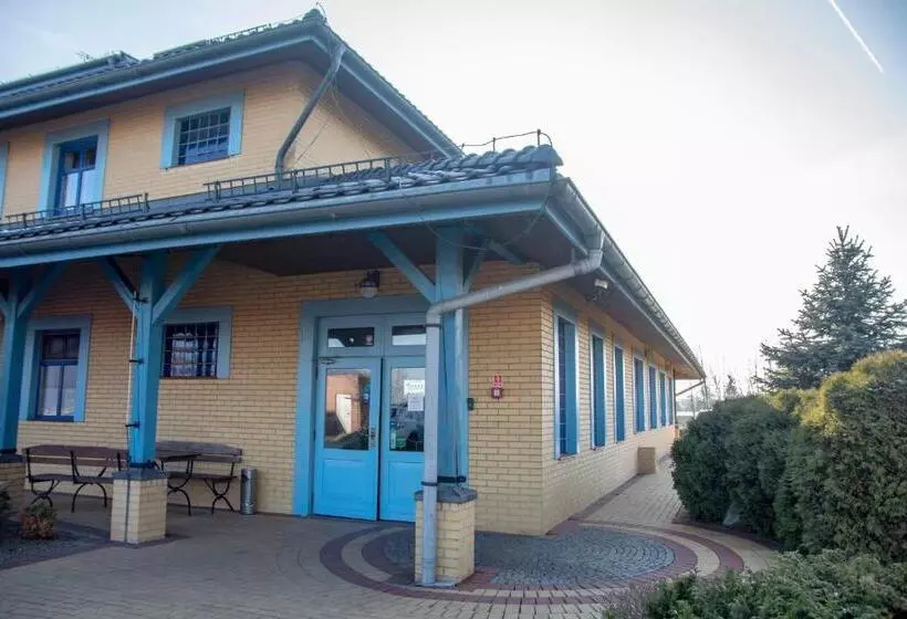 ユースホステル Weranda Rooms