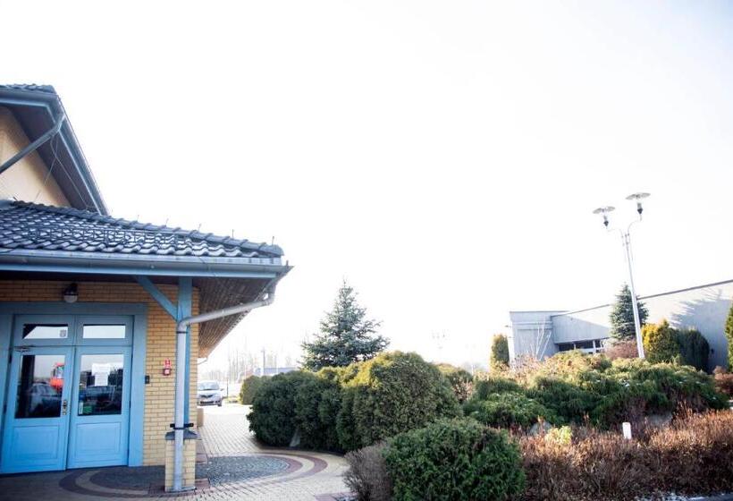 הוסטל Weranda Rooms