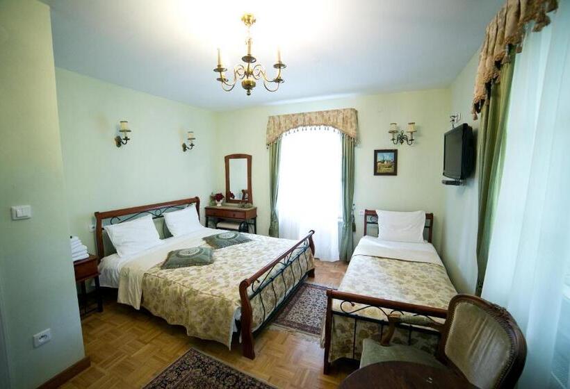 مبيت وإفطار Dworek Ojca Mateusza