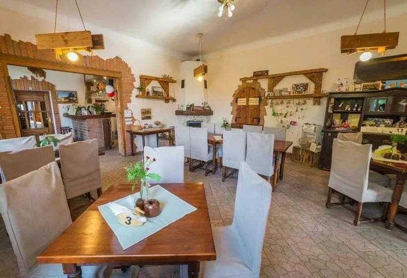 Aamiaismajoitus (B&B) Folwark łuknajno Nad Jeziorem śniardwy