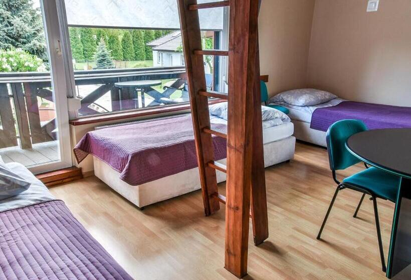 Aamiaismajoitus (B&B) Gościniec Pod Markizami